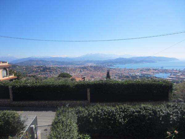 casa indipendente in vendita a La Spezia in zona Campiglia