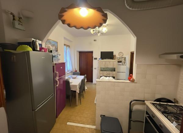appartamento in vendita a La Spezia in zona Cadimare