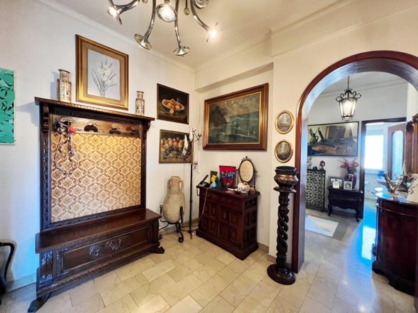 appartamento in vendita a La Spezia in zona Canaletto / Buonviaggio / Migliarina