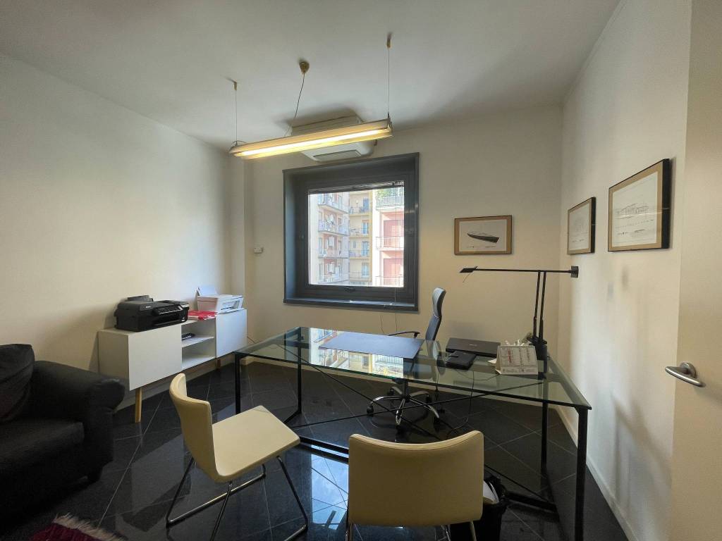 ufficio in vendita a La Spezia in zona Valdellora