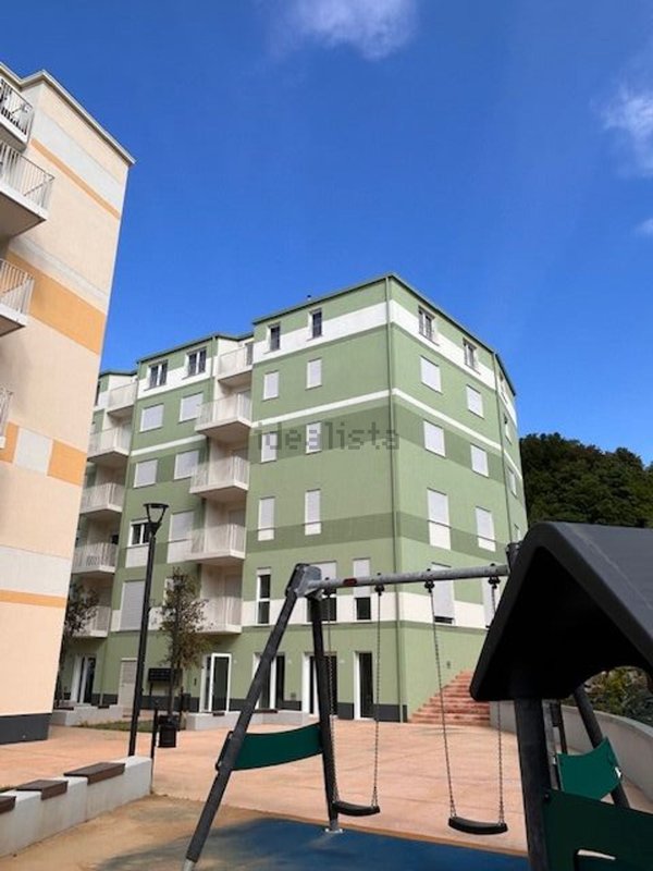 appartamento in vendita a La Spezia in zona Montepertico