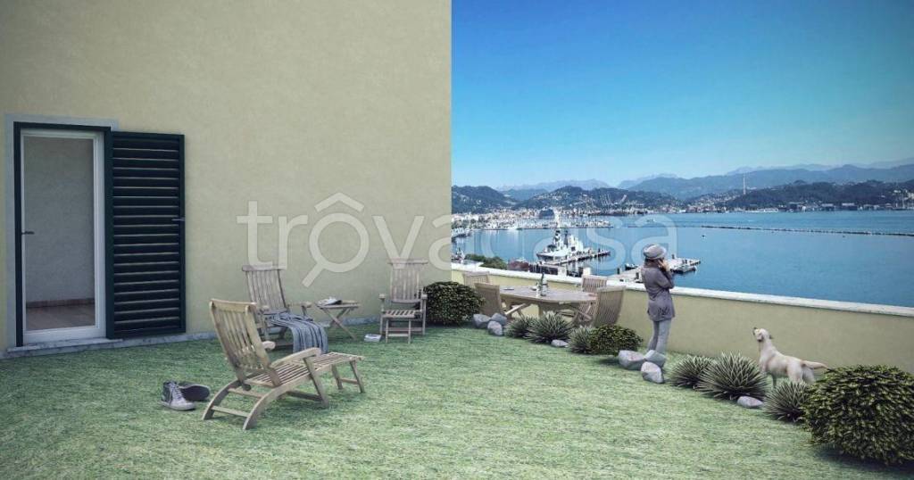 casa indipendente in vendita a La Spezia in zona Marola