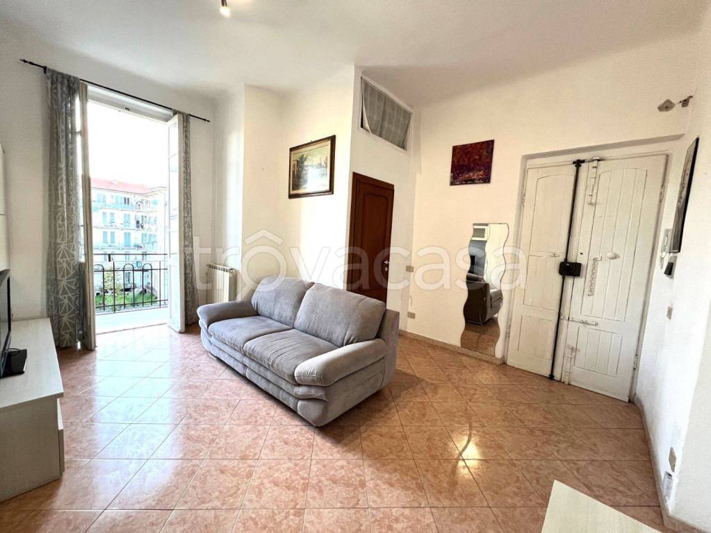 appartamento in vendita a La Spezia in zona Canaletto / Buonviaggio / Migliarina