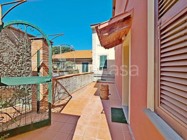 appartamento in vendita a La Spezia in zona Pitelli