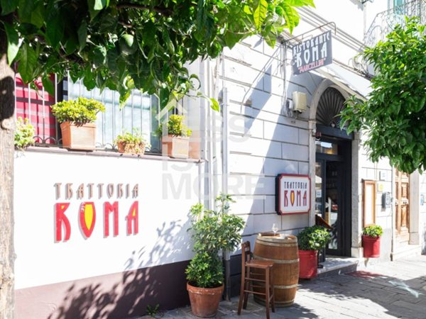 negozio in vendita a La Spezia in zona Centro Storico