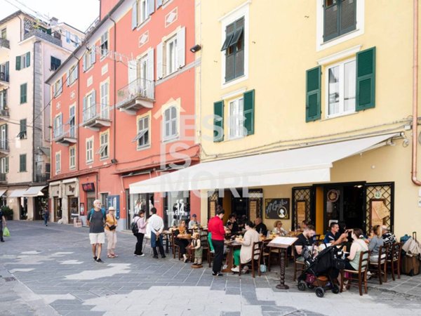 negozio in vendita a La Spezia in zona Centro Storico