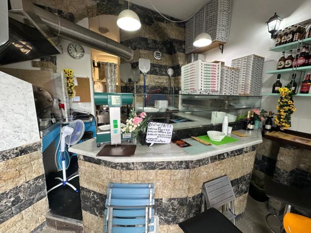negozio in vendita a La Spezia in zona Marola