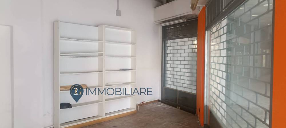 locale commerciale in vendita a La Spezia