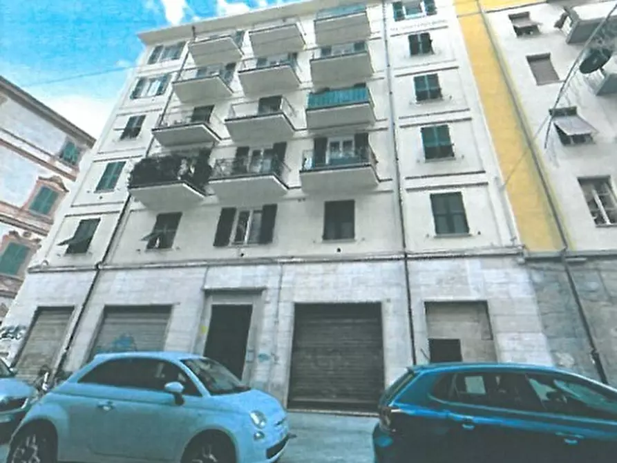 locale commerciale in vendita a La Spezia