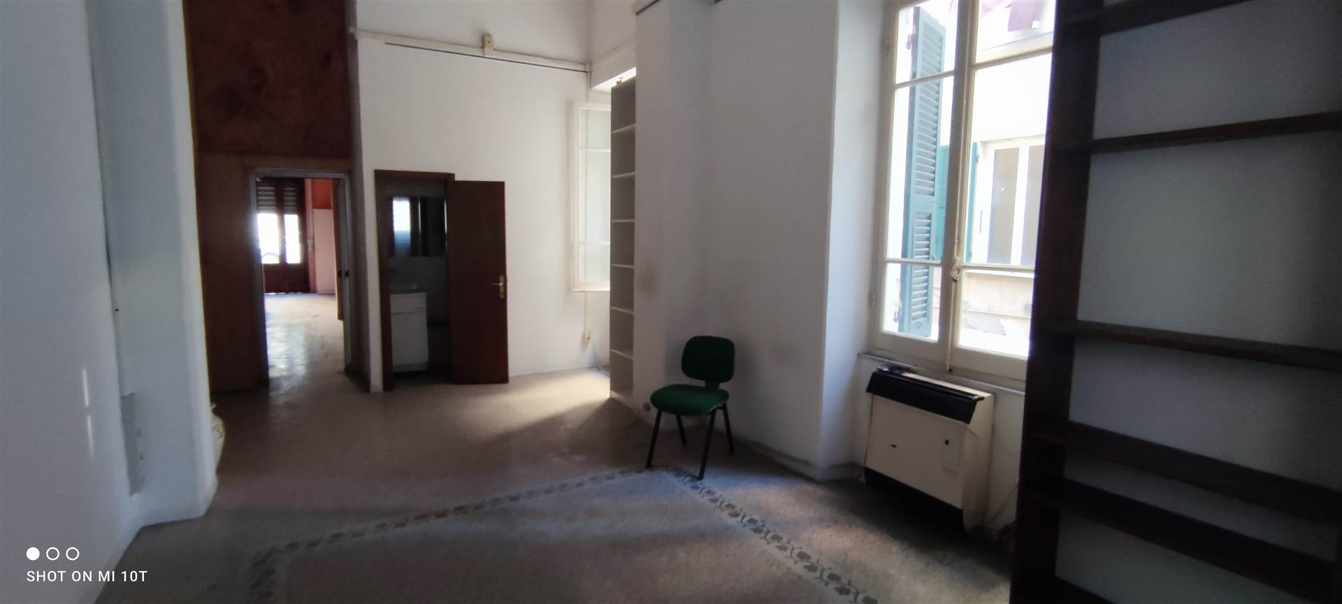 ufficio in vendita a La Spezia in zona Centro Storico