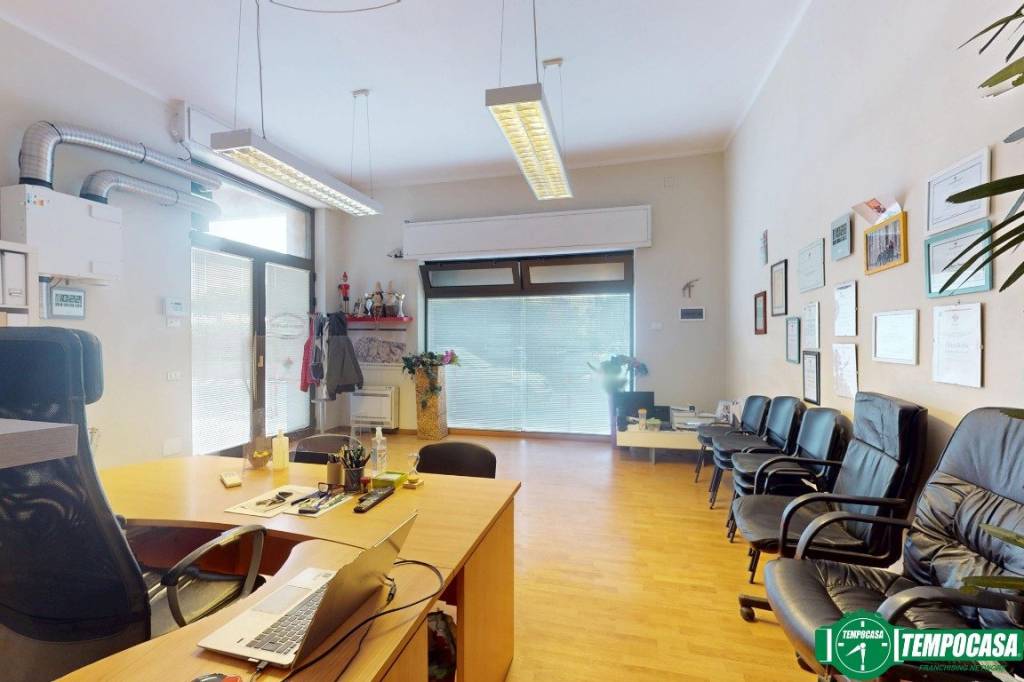 negozio in vendita a La Spezia