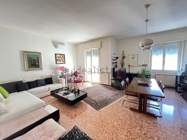 appartamento in vendita a La Spezia in zona Chiappa