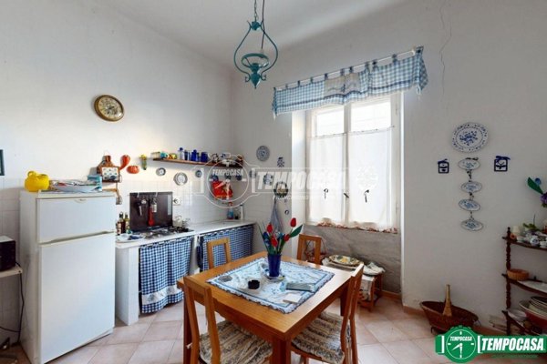 appartamento in vendita a La Spezia in zona Canaletto / Buonviaggio / Migliarina