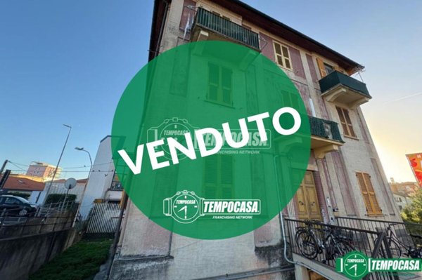 locale di sgombero in vendita a La Spezia in zona Pitelli