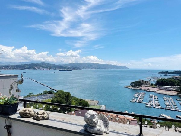 appartamento in vendita a La Spezia in zona Centro Storico