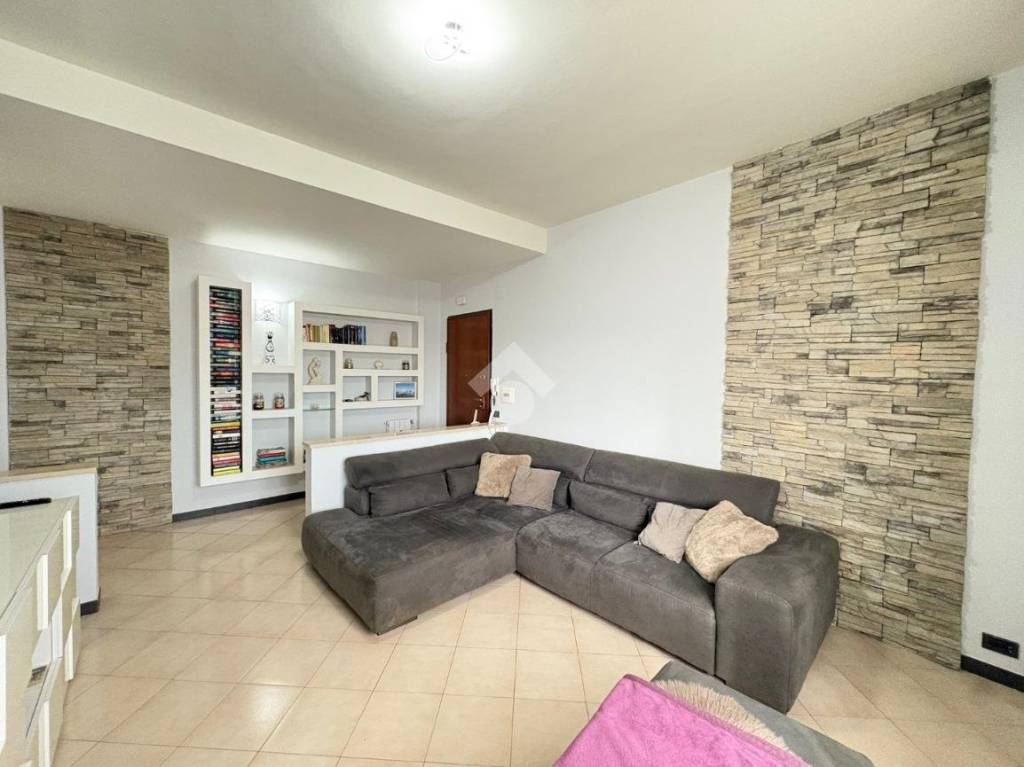 appartamento in vendita a La Spezia in zona Chiappa