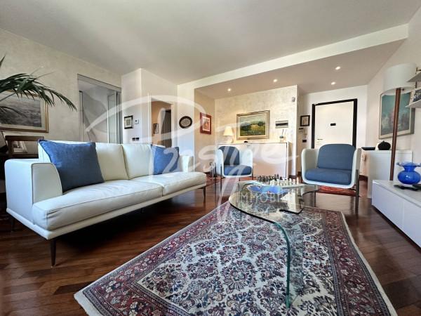 appartamento in vendita a La Spezia in zona Canaletto / Buonviaggio / Migliarina