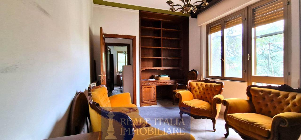 appartamento in vendita a La Spezia in zona Chiappa