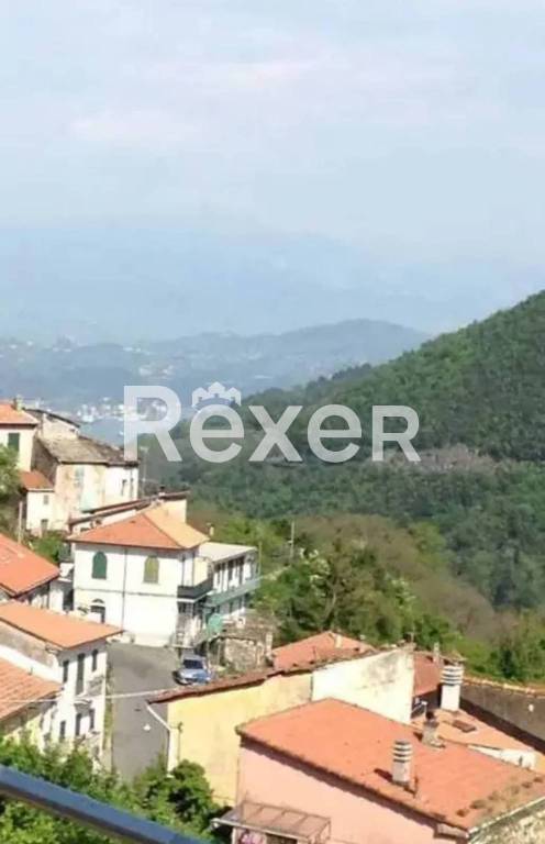 appartamento in vendita a La Spezia in zona Biassa