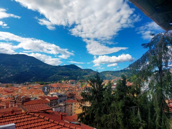 casa indipendente in vendita a La Spezia in zona Centro Storico