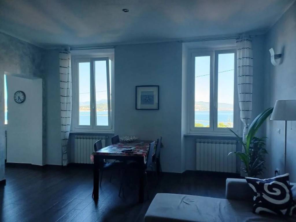 appartamento in vendita a La Spezia in zona Marola