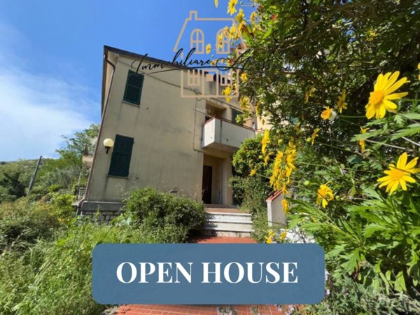 appartamento in vendita a La Spezia in zona Chiappa