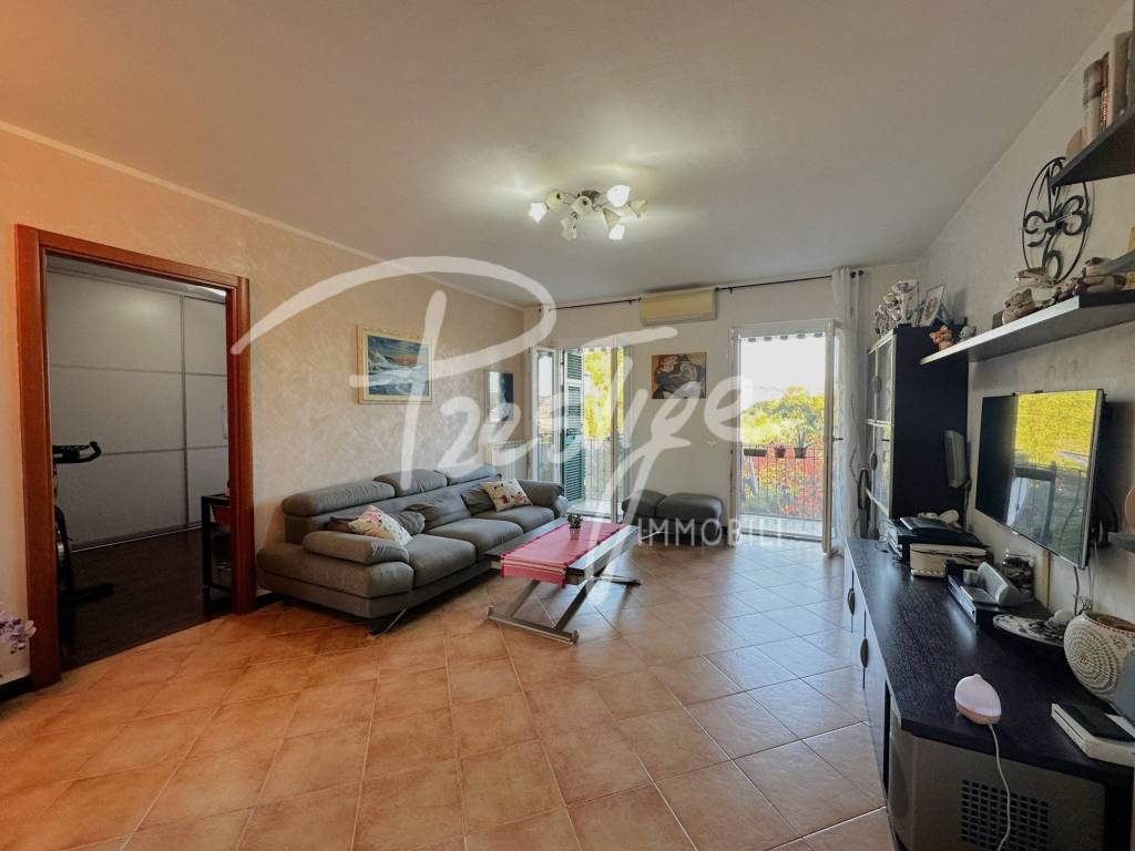 appartamento in vendita a La Spezia in zona Montepertico