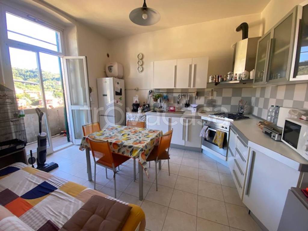 appartamento in vendita a La Spezia in zona Chiappa