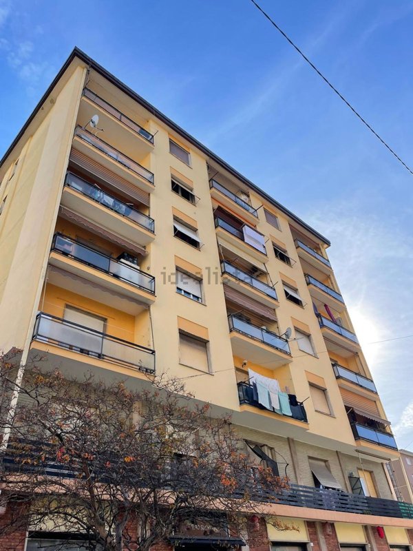 appartamento in vendita a La Spezia in zona Canaletto / Buonviaggio / Migliarina