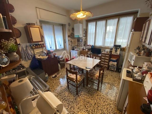 appartamento in vendita a La Spezia in zona Canaletto / Buonviaggio / Migliarina