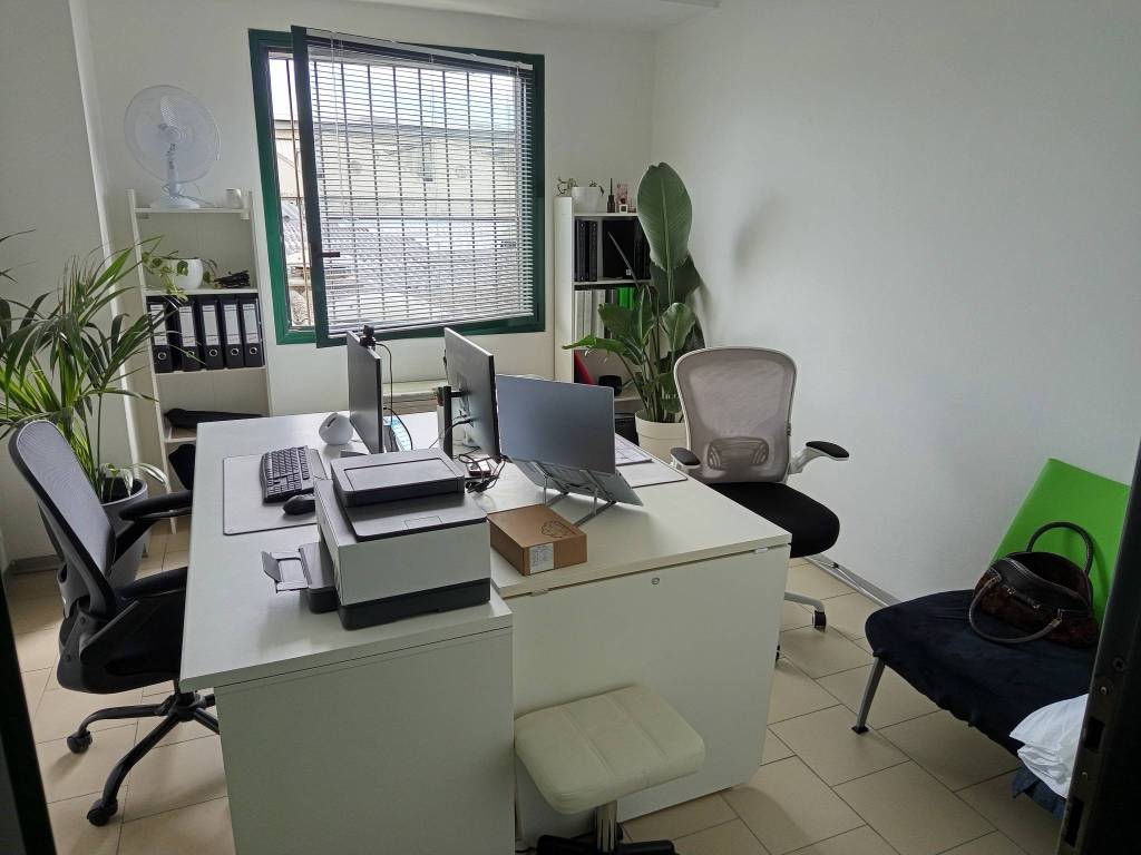 ufficio in vendita a La Spezia in zona Canaletto / Buonviaggio / Migliarina