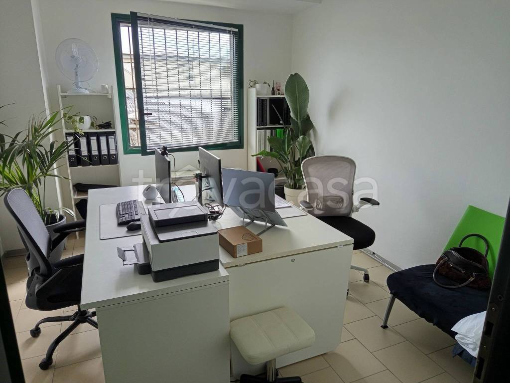 ufficio in vendita a La Spezia in zona Canaletto / Buonviaggio / Migliarina