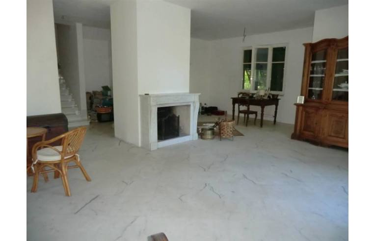 casa indipendente in vendita a La Spezia in zona La Foce / Sant'Anna