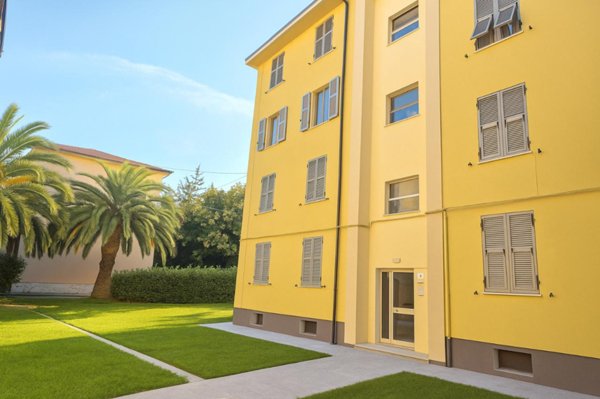 appartamento in vendita a La Spezia in zona Canaletto / Buonviaggio / Migliarina