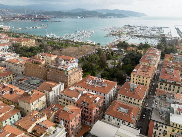 appartamento in vendita a La Spezia in zona Centro Storico