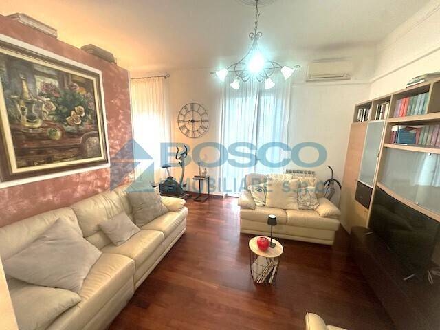 appartamento in vendita a La Spezia in zona La Foce / Sant'Anna