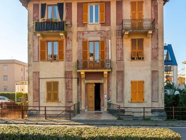 appartamento in vendita a La Spezia in zona Pitelli