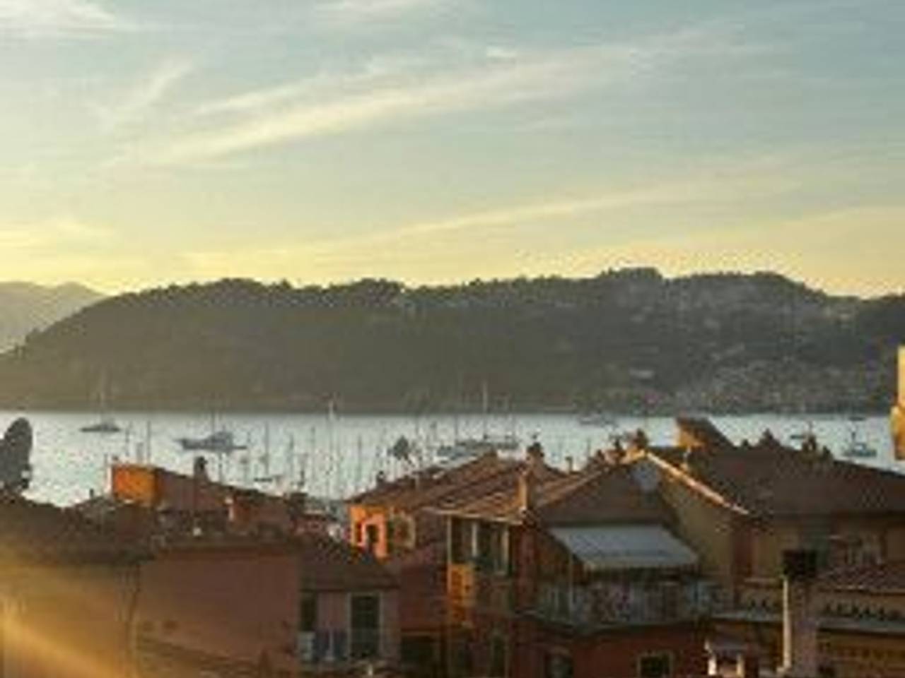 casa indipendente in vendita a La Spezia in zona Montepertico