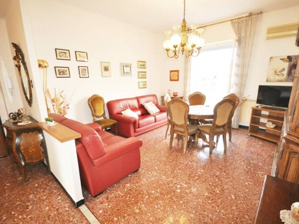 appartamento in vendita a La Spezia in zona Canaletto / Buonviaggio / Migliarina