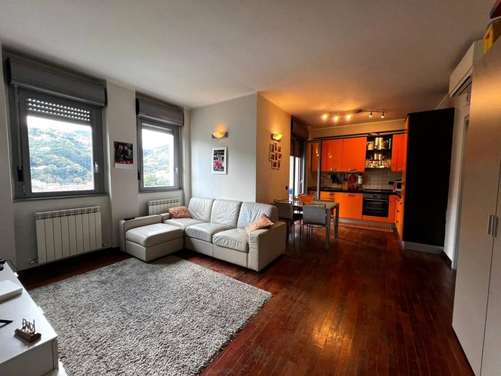 appartamento in vendita a La Spezia in zona Chiappa