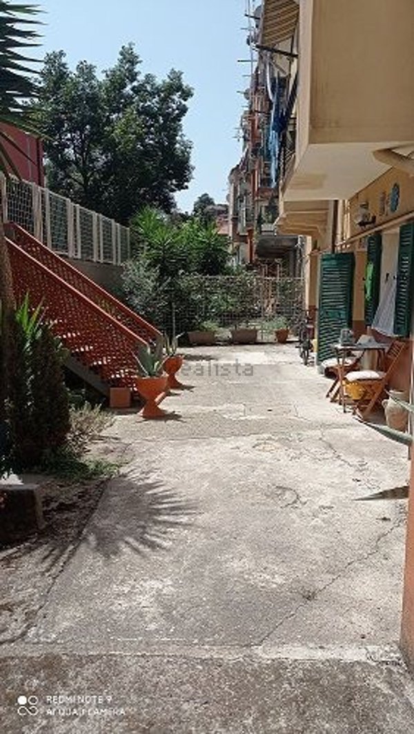 casa semindipendente in vendita a La Spezia in zona Chiappa