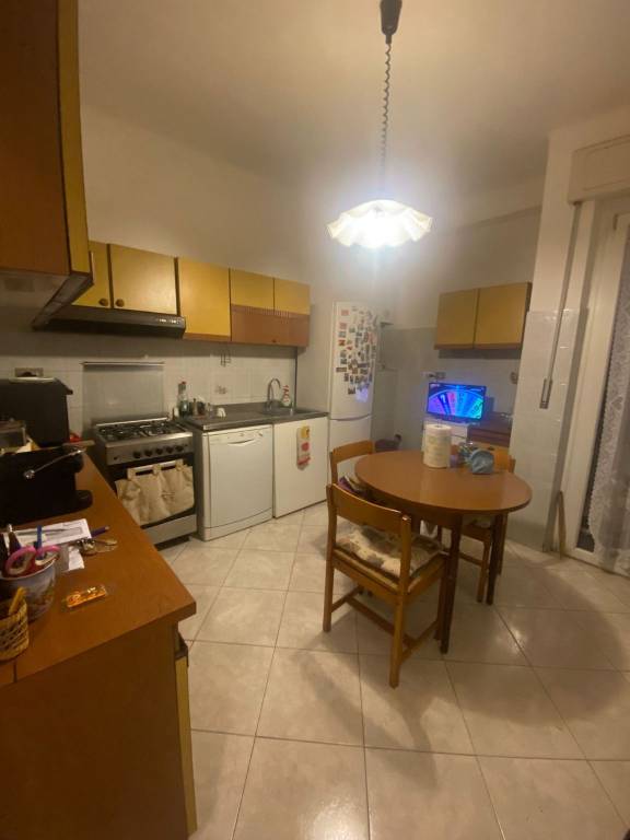 appartamento in vendita a La Spezia in zona Canaletto / Buonviaggio / Migliarina