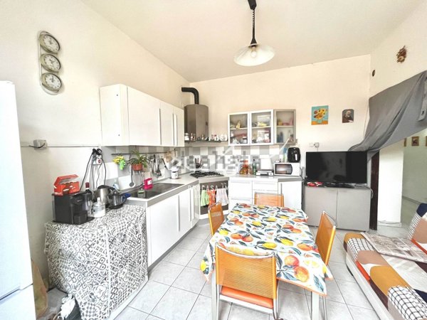 appartamento in vendita a La Spezia in zona Chiappa