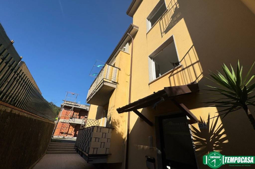 appartamento in vendita a La Spezia in zona Canaletto / Buonviaggio / Migliarina