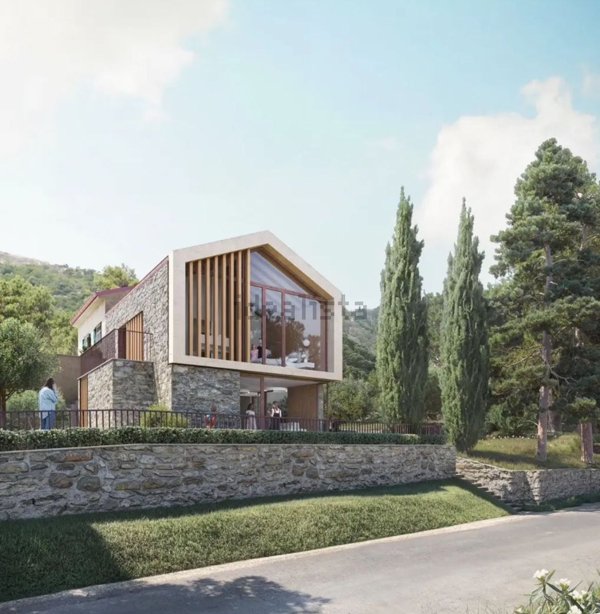 quadrivano in vendita a La Spezia