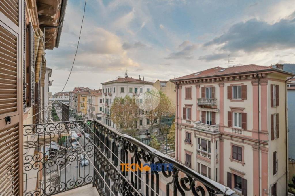 appartamento in vendita a La Spezia in zona Centro Storico