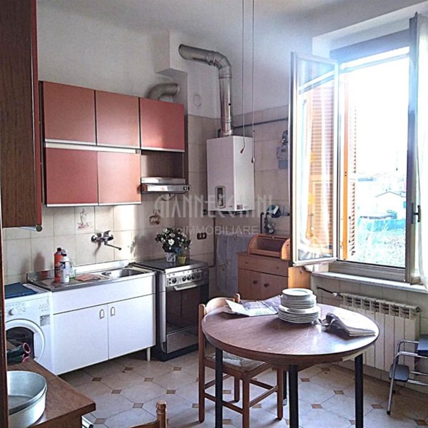 appartamento in vendita a La Spezia in zona Canaletto / Buonviaggio / Migliarina