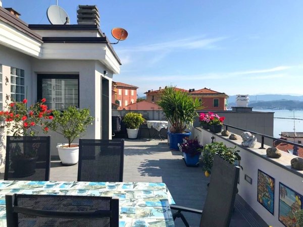 appartamento in vendita a La Spezia in zona Campiglia