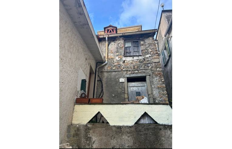 casa indipendente in vendita a La Spezia in zona San Venerio