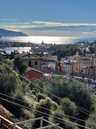 appartamento in vendita a La Spezia in zona Canaletto / Buonviaggio / Migliarina